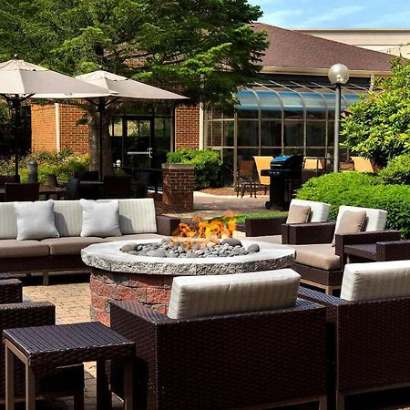 Sonesta Select Newport Middletown Hotell Exteriör bild
