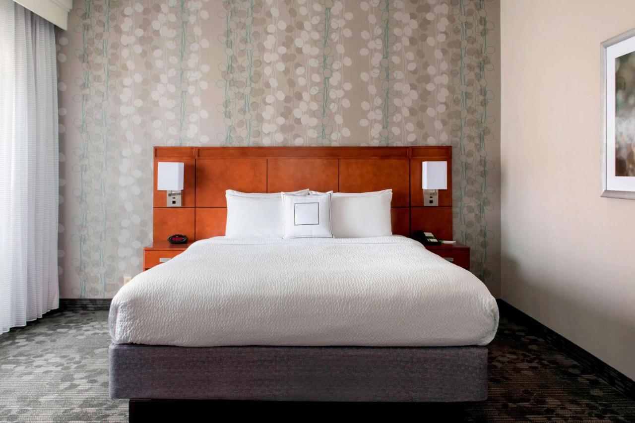 Sonesta Select Newport Middletown Hotell Exteriör bild